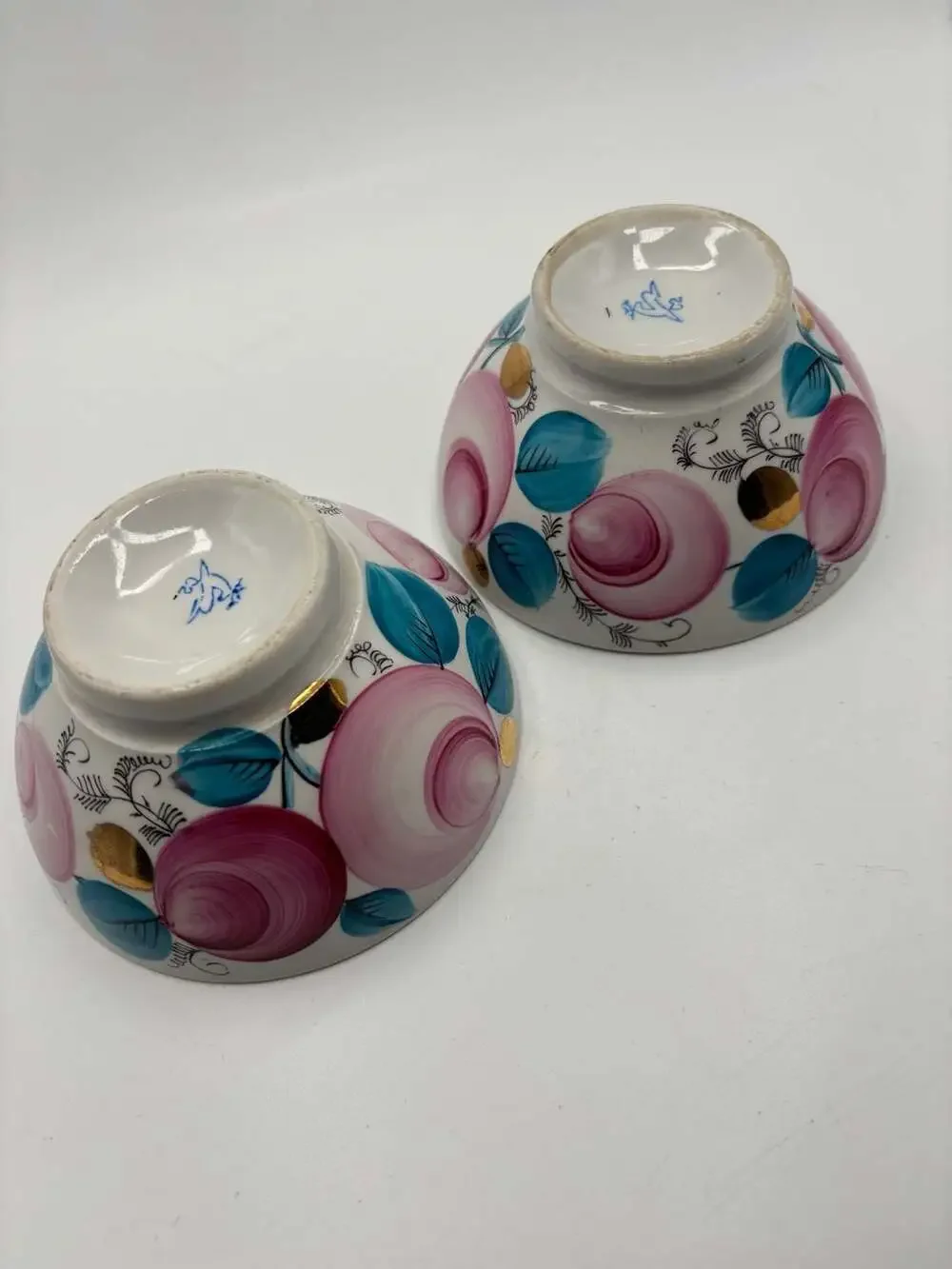Vintage Dulevo Porcelain Hand-Painted Footed Tea Bowls Set of 2